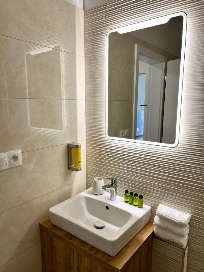Cozy Stay Apartment Тренчин Экстерьер фото