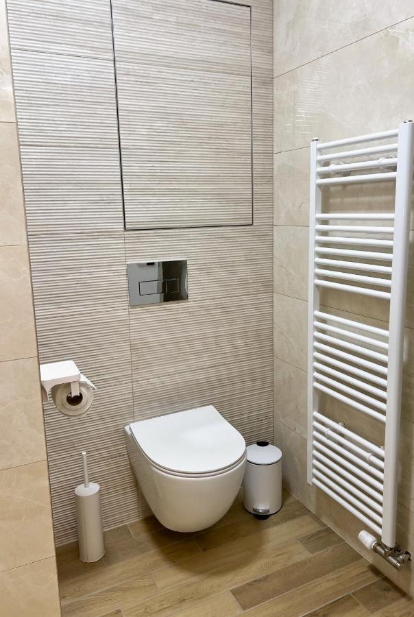 Cozy Stay Apartment Тренчин Экстерьер фото